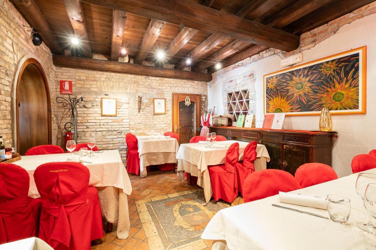 Principato Di Ariis Hotel Rivignano Buitenkant foto