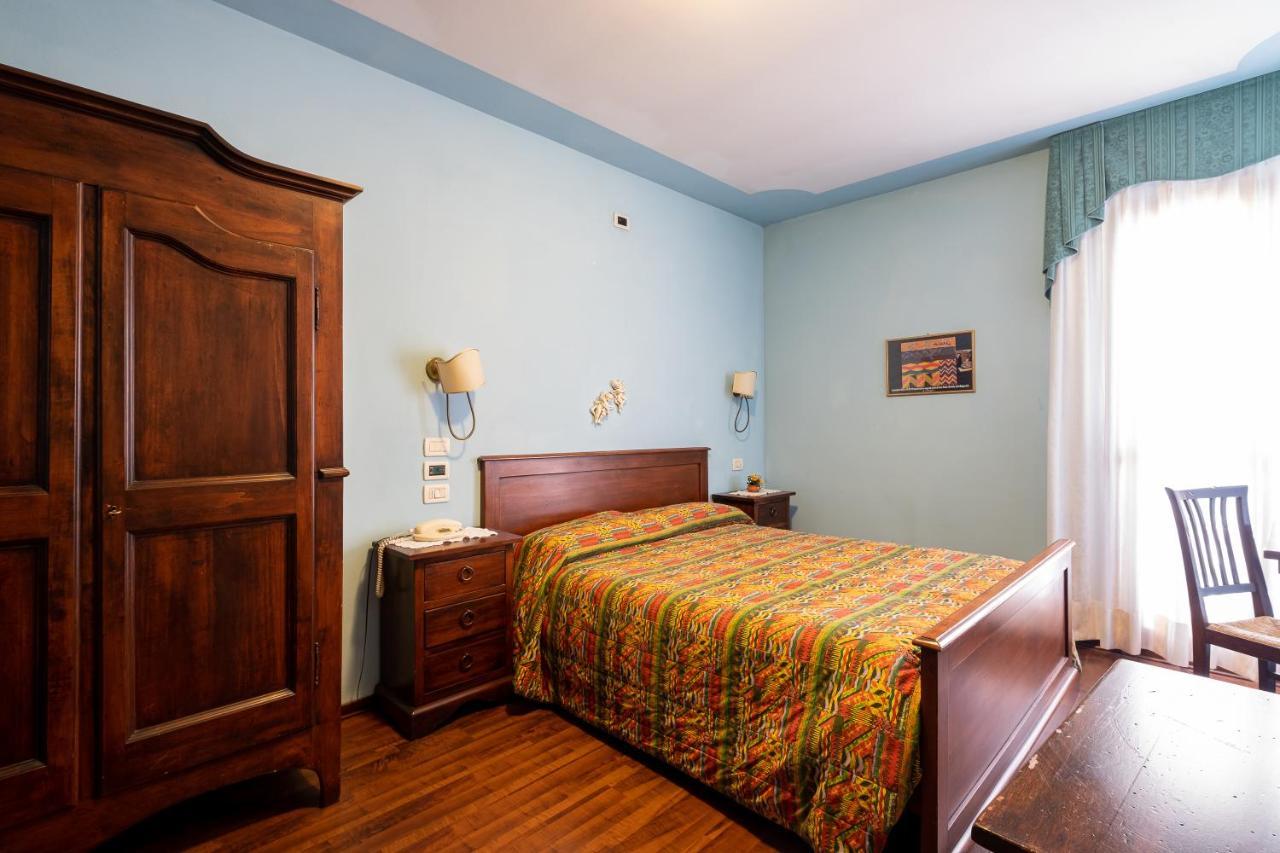 Principato Di Ariis Hotel Rivignano Buitenkant foto
