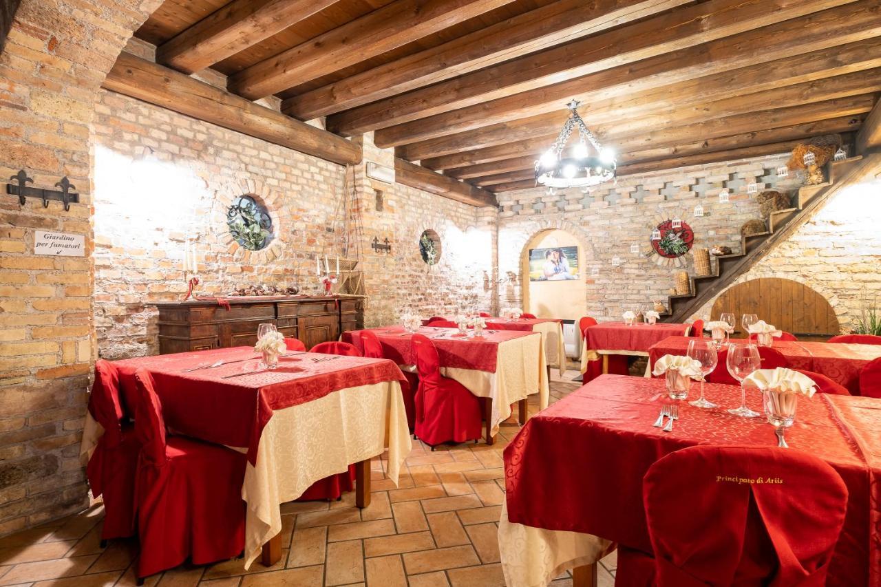 Principato Di Ariis Hotel Rivignano Buitenkant foto