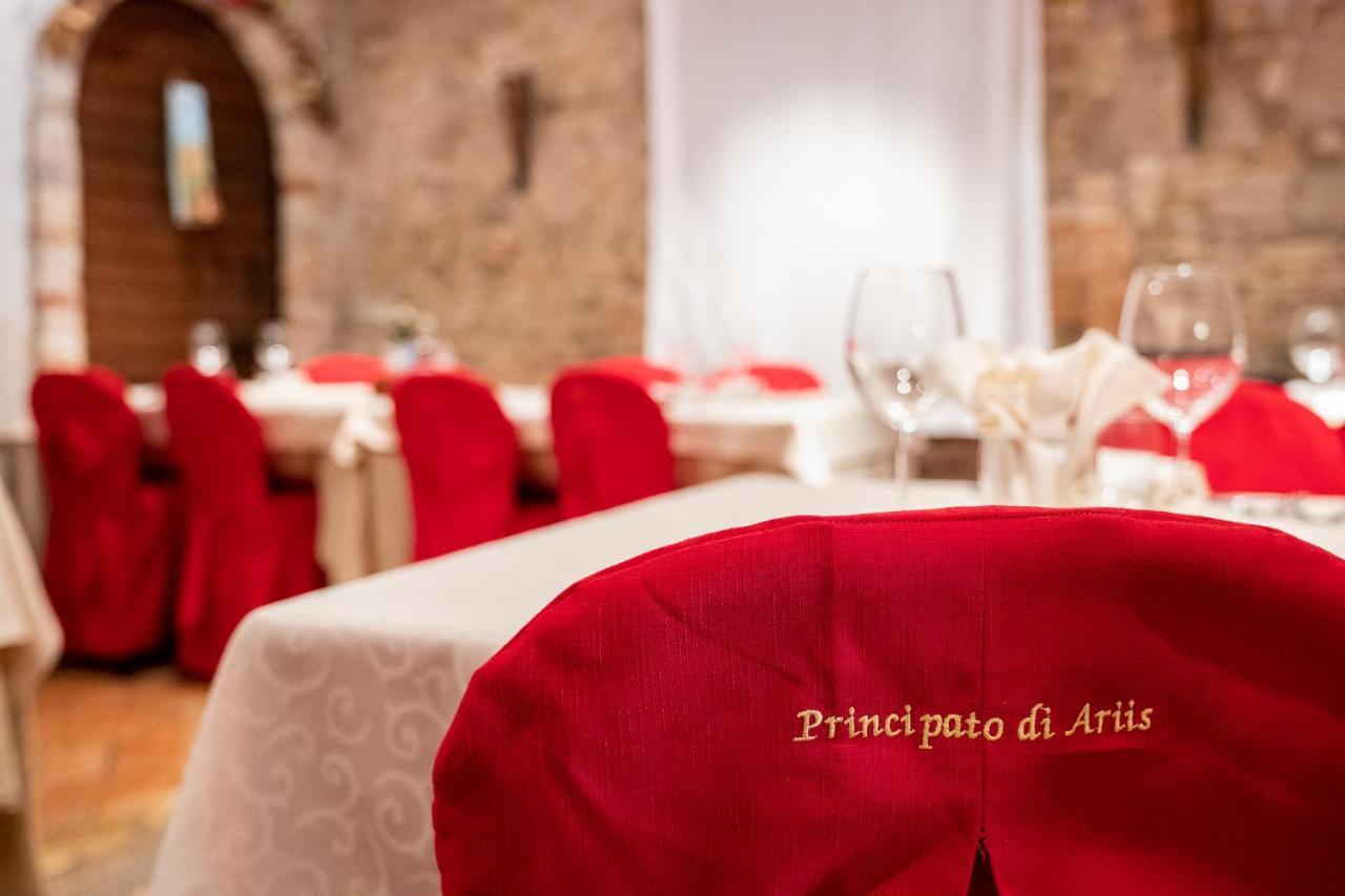 Principato Di Ariis Hotel Rivignano Buitenkant foto